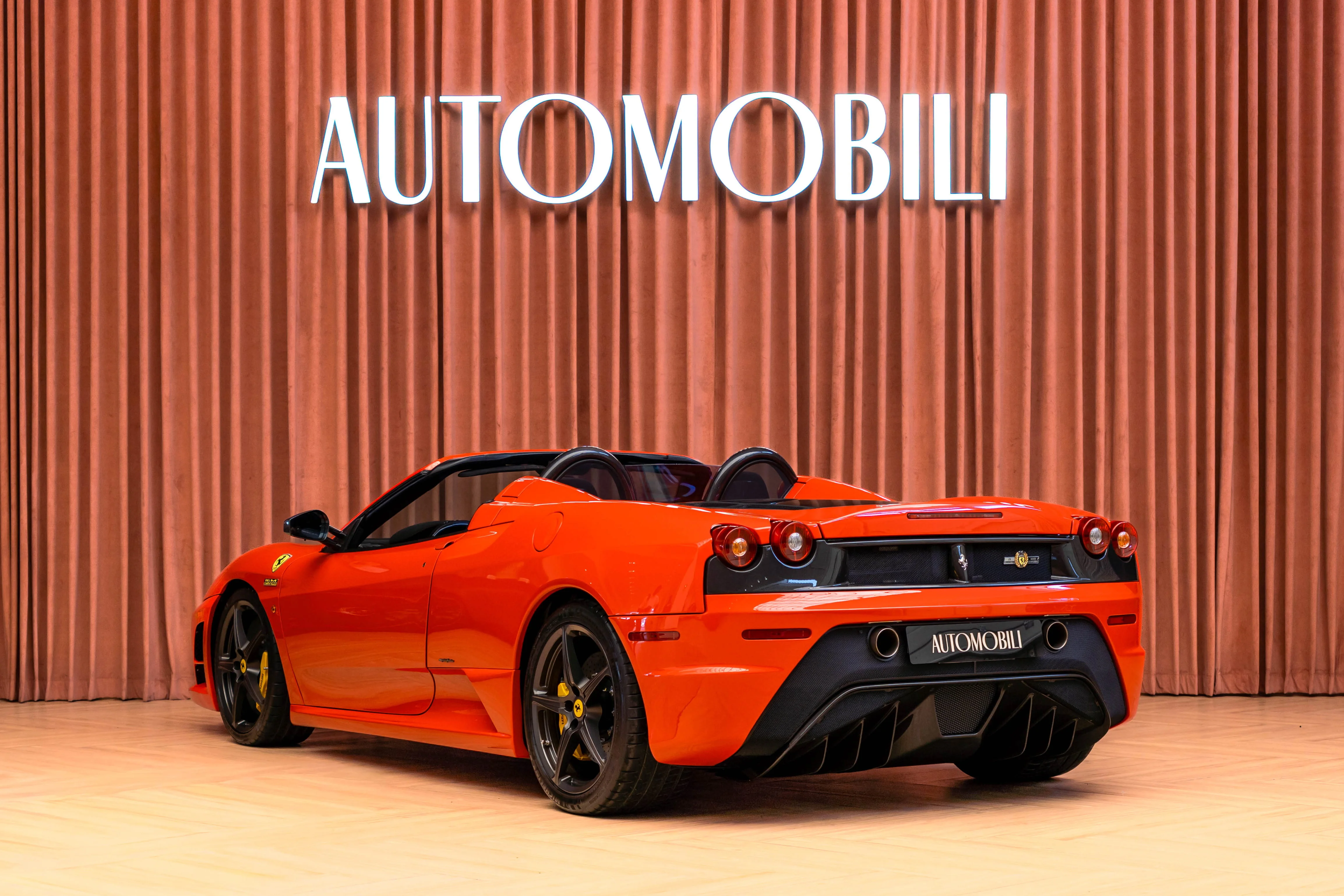 FERRARI F430 SCUDERIA 16M