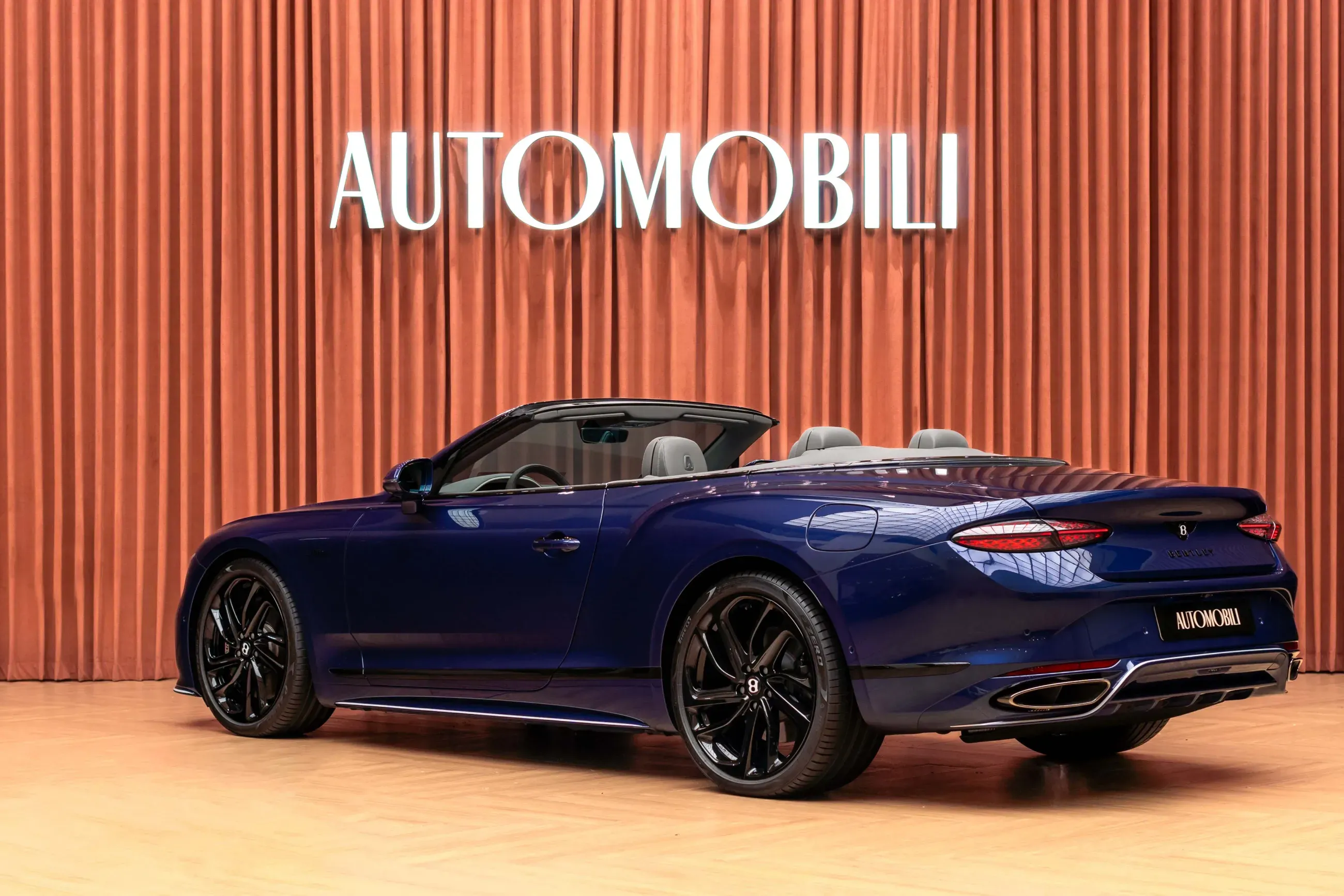 BENTLEY CONTINENTAL GT SPEED CONVERTIBLE