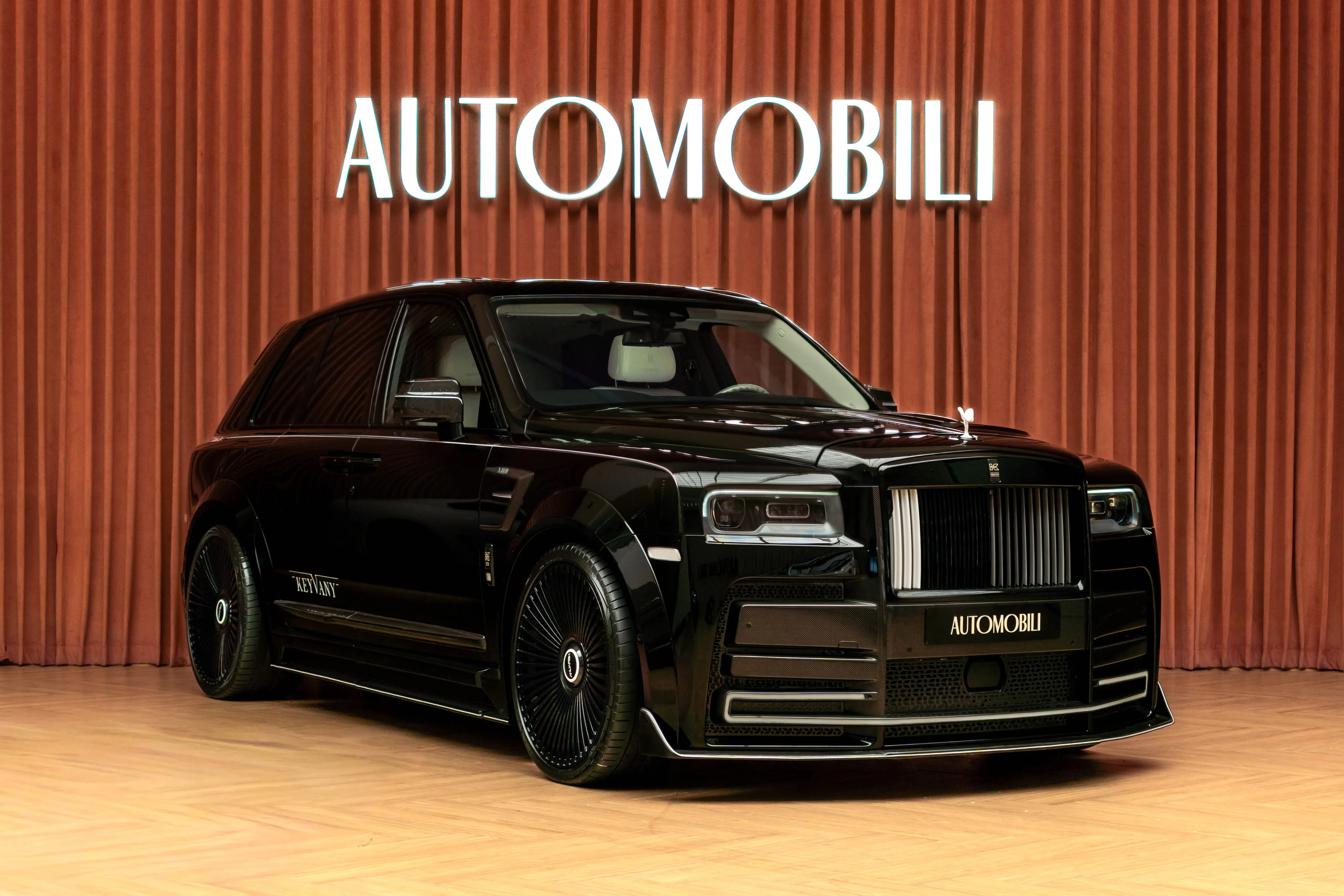 ROLLS-ROYCE CULLINAN KEYVANY