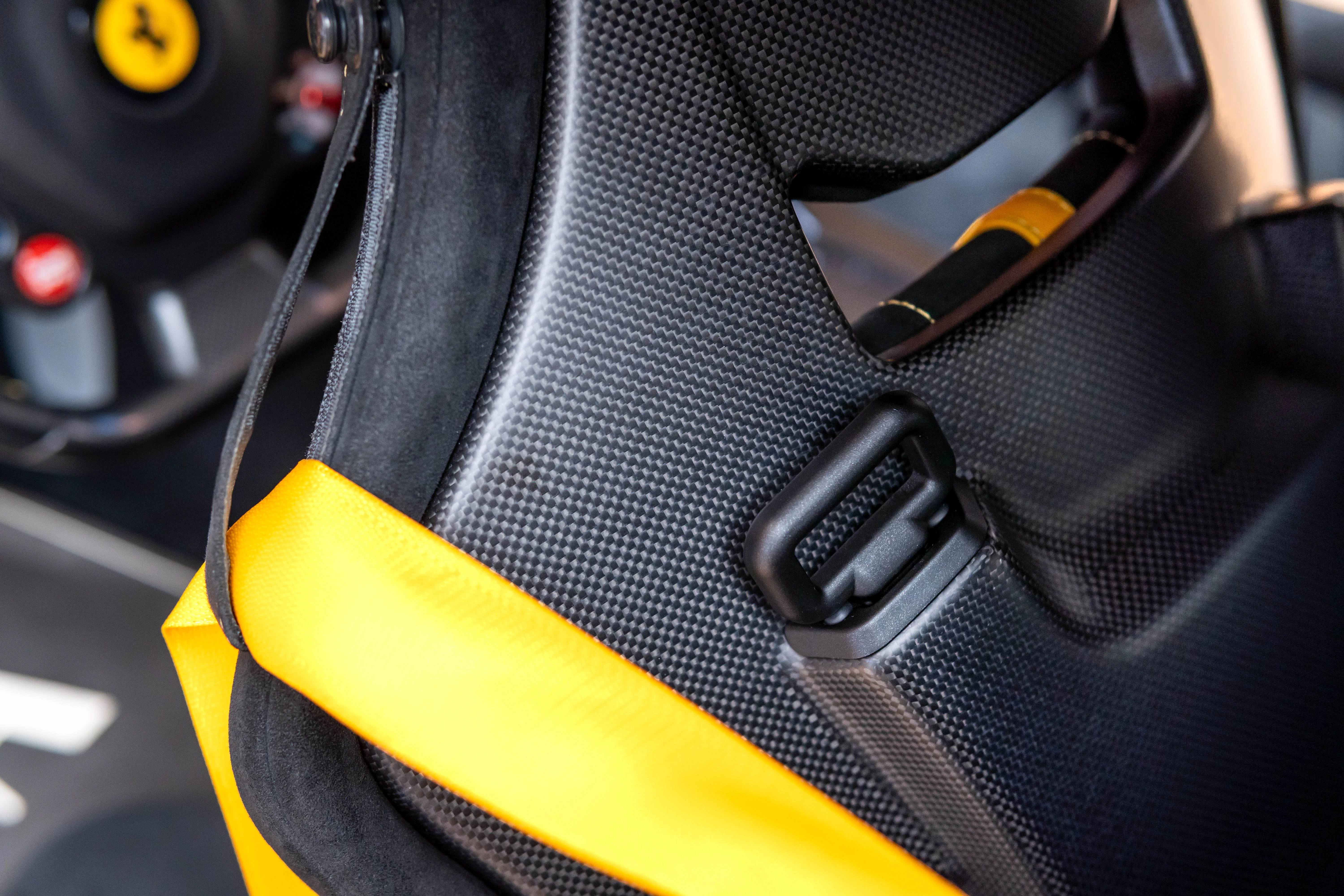 FERRARI F12 TDF