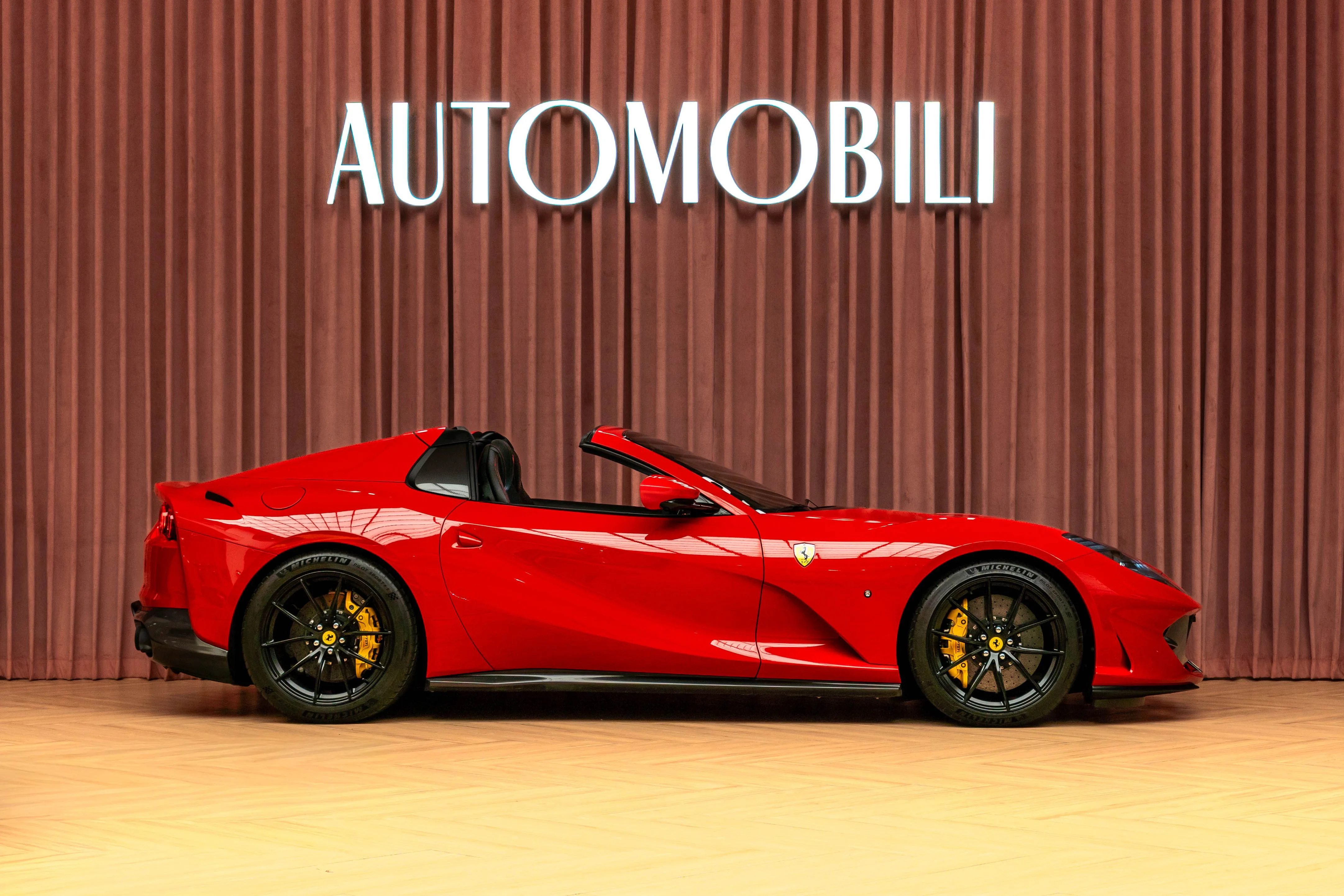 FERRARI 812 GTS