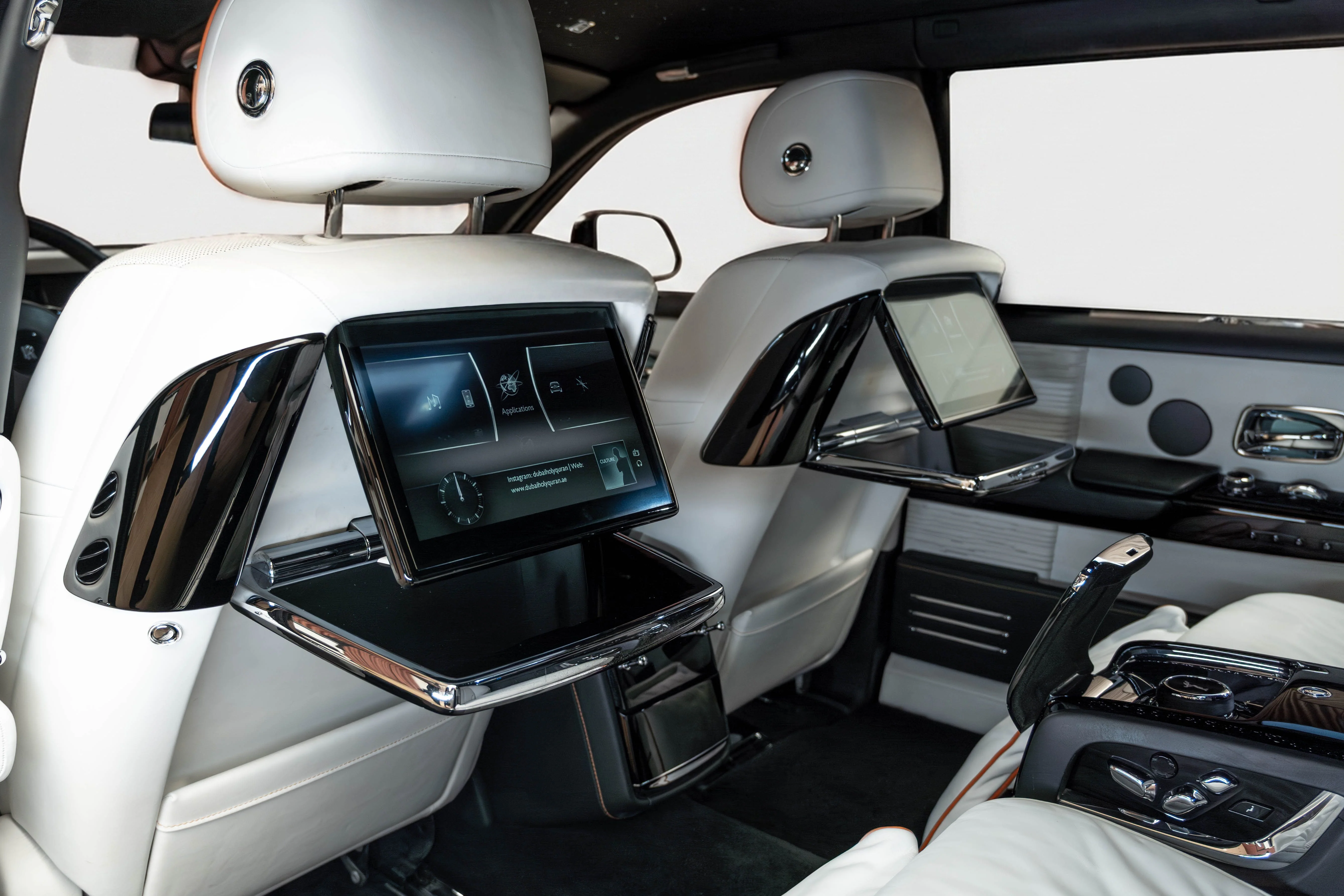 ROLLS-ROYCE PHANTOM SERIES II