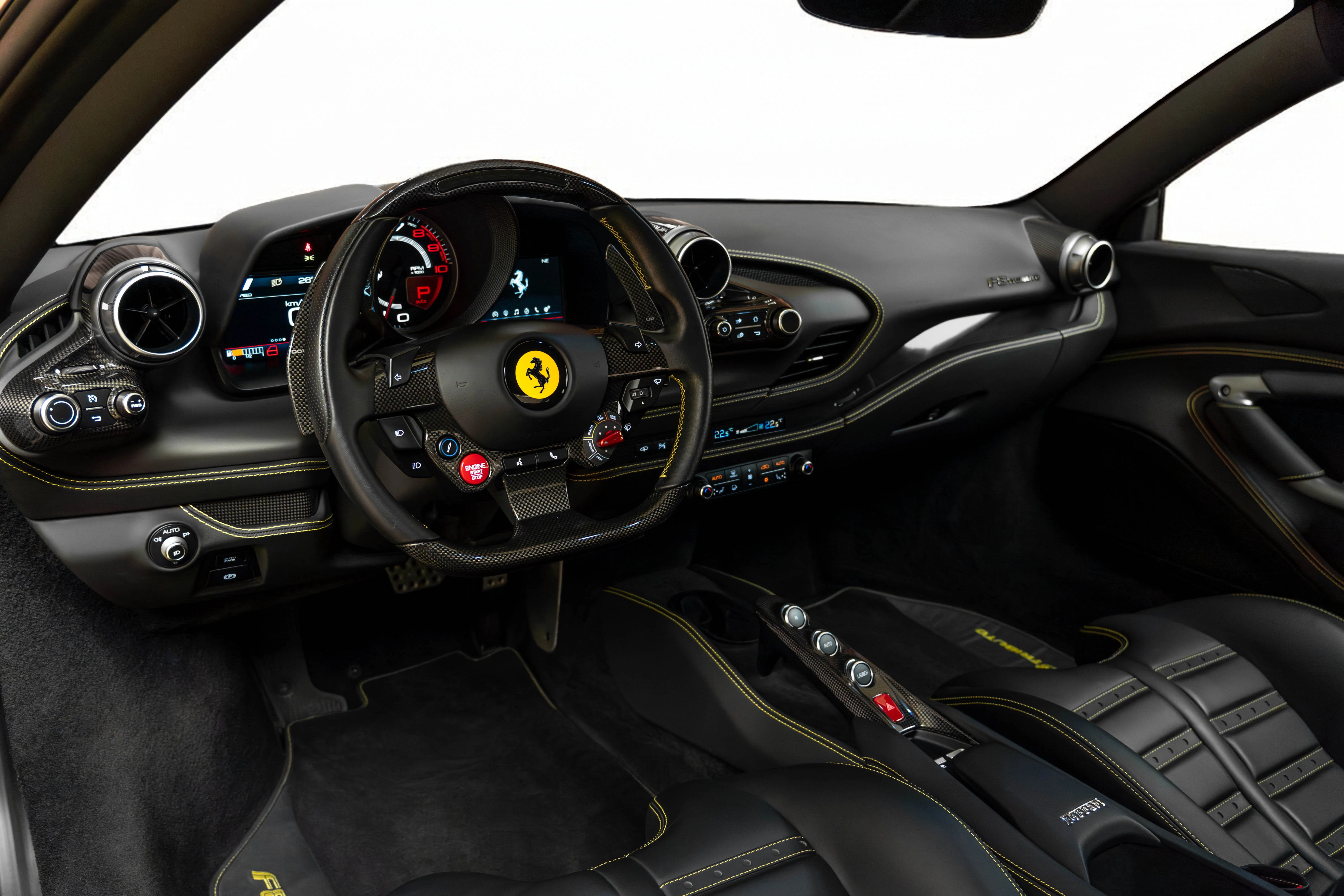 FERRARI F8 TRIBUTO