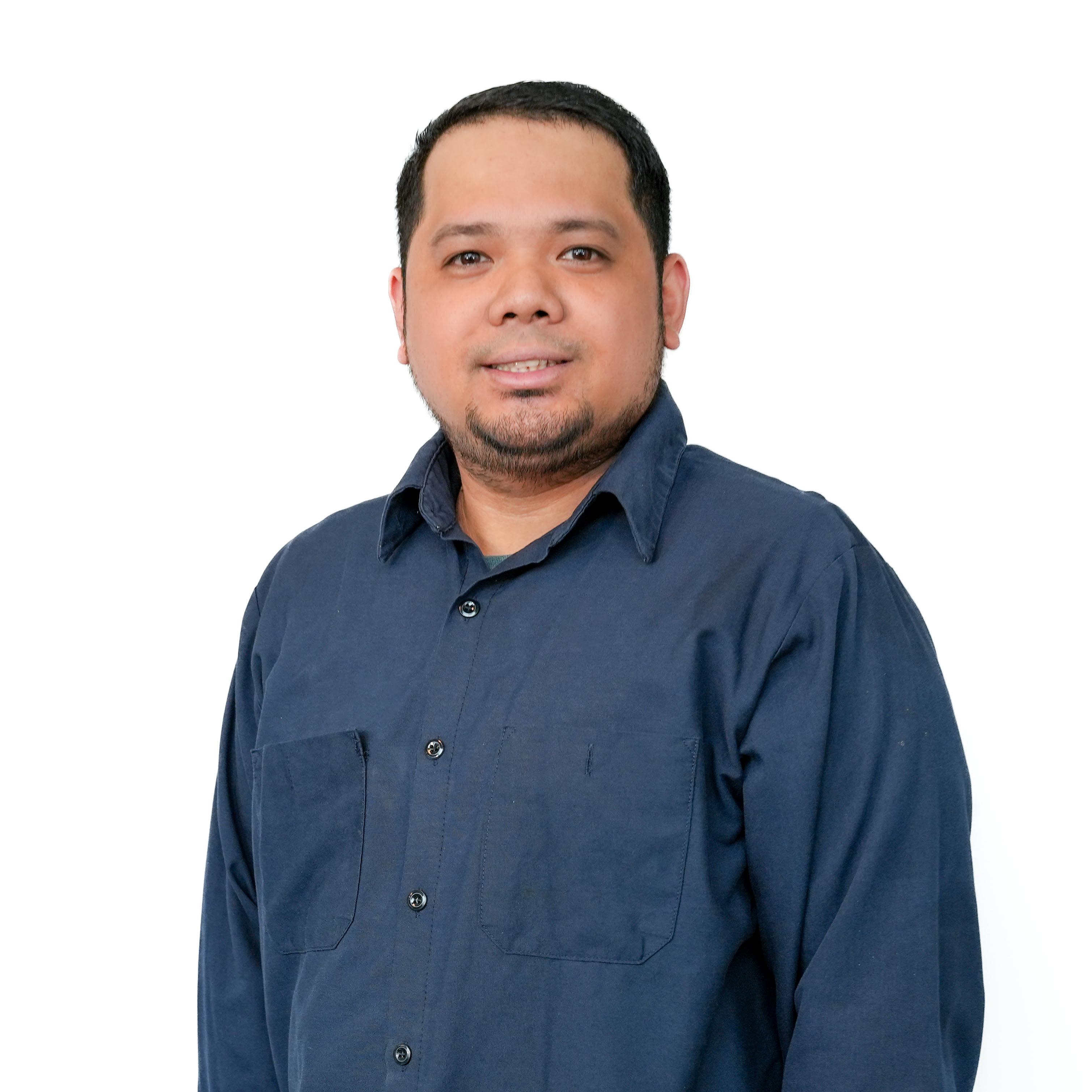 [headshot] image of customer (for a blockchain and cryptocurrency)