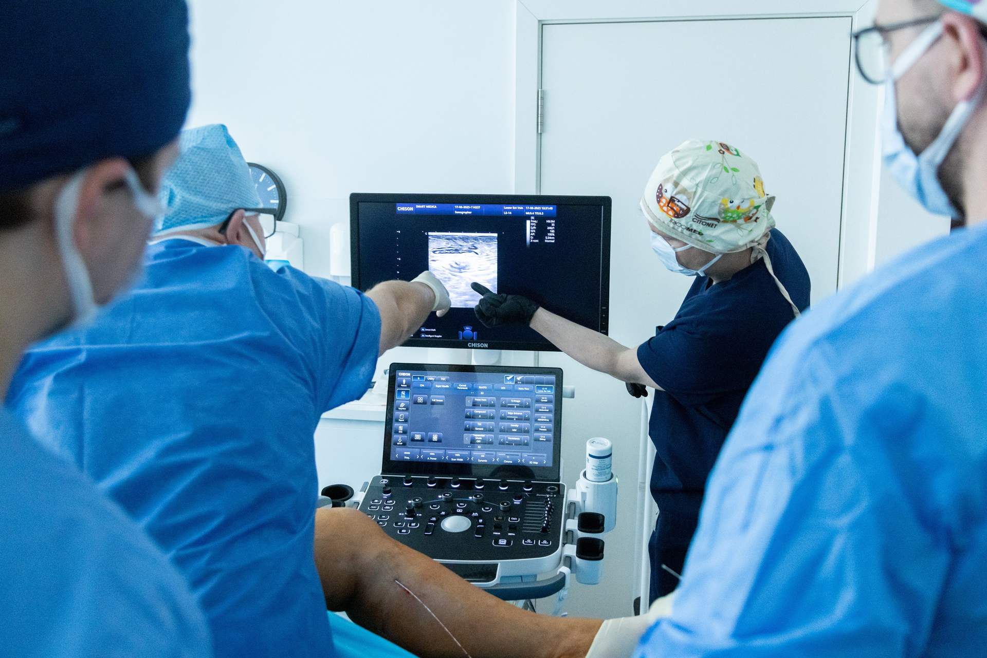 Zabieg laserowego usuwania żylaków EVLT w przychodni Smart Medica w Łazach pod Warszawą