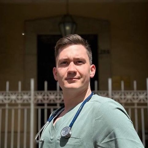 Lekarz Mateusz Zabochnicki w Smart Medica