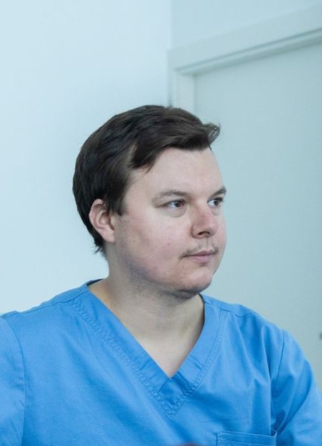 Lekarz urolog Radosław Wołos w Smart Medica w Łazach pod Warszawą