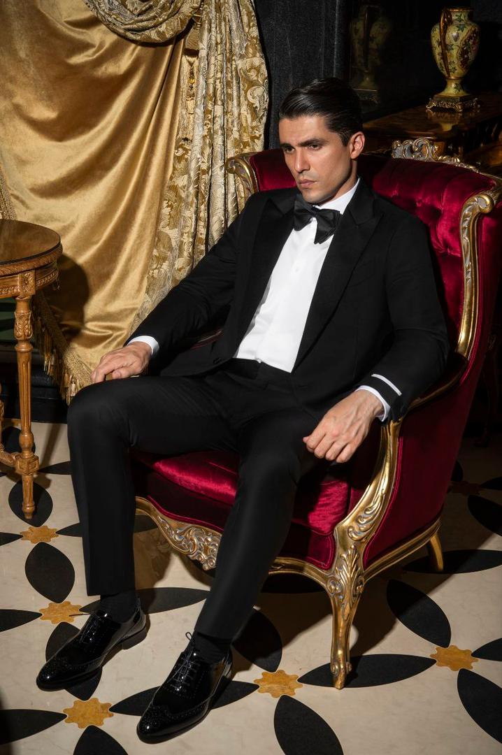 Black Tailored Fit Lazio Tuxedo