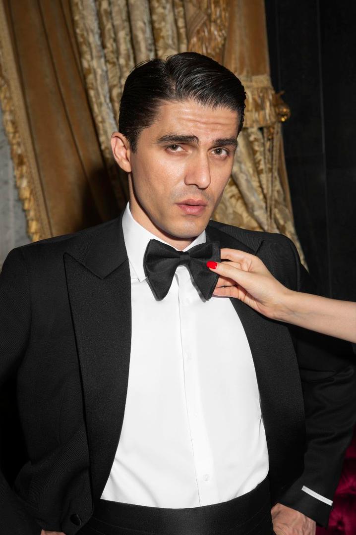 Bow Tie