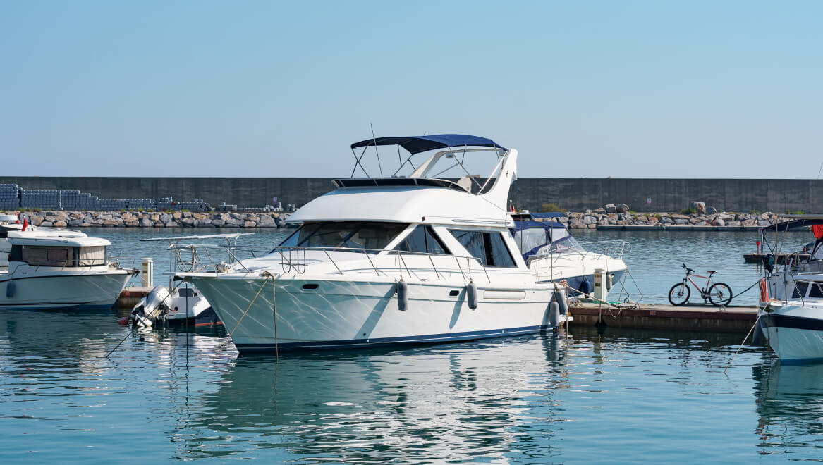 Bayliner Motor Yacht