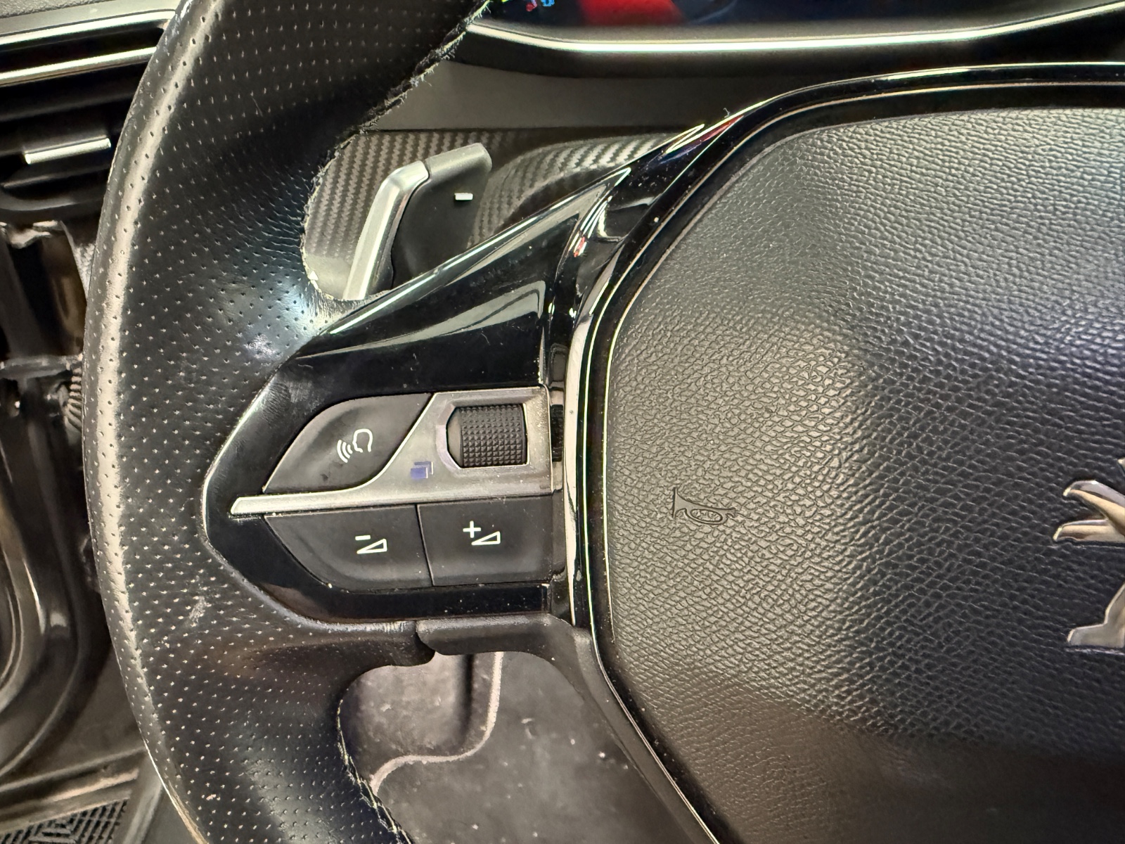 Photo véhicule PEUGEOT 2008
