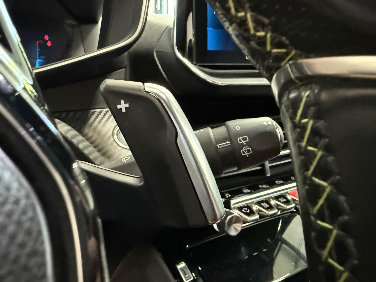 Photo véhicule PEUGEOT 2008