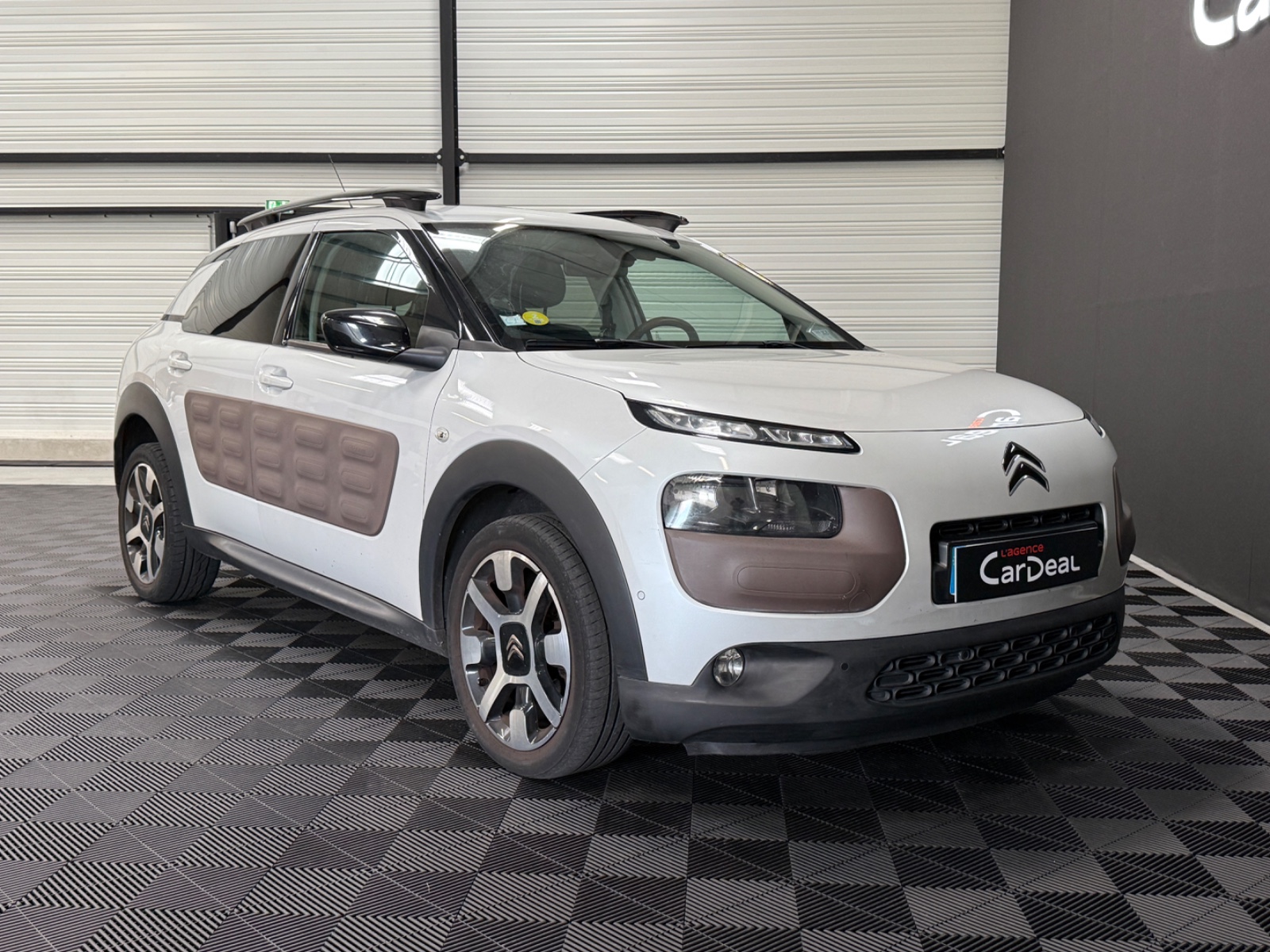 Photo véhicule CITROEN C4 CACTUS