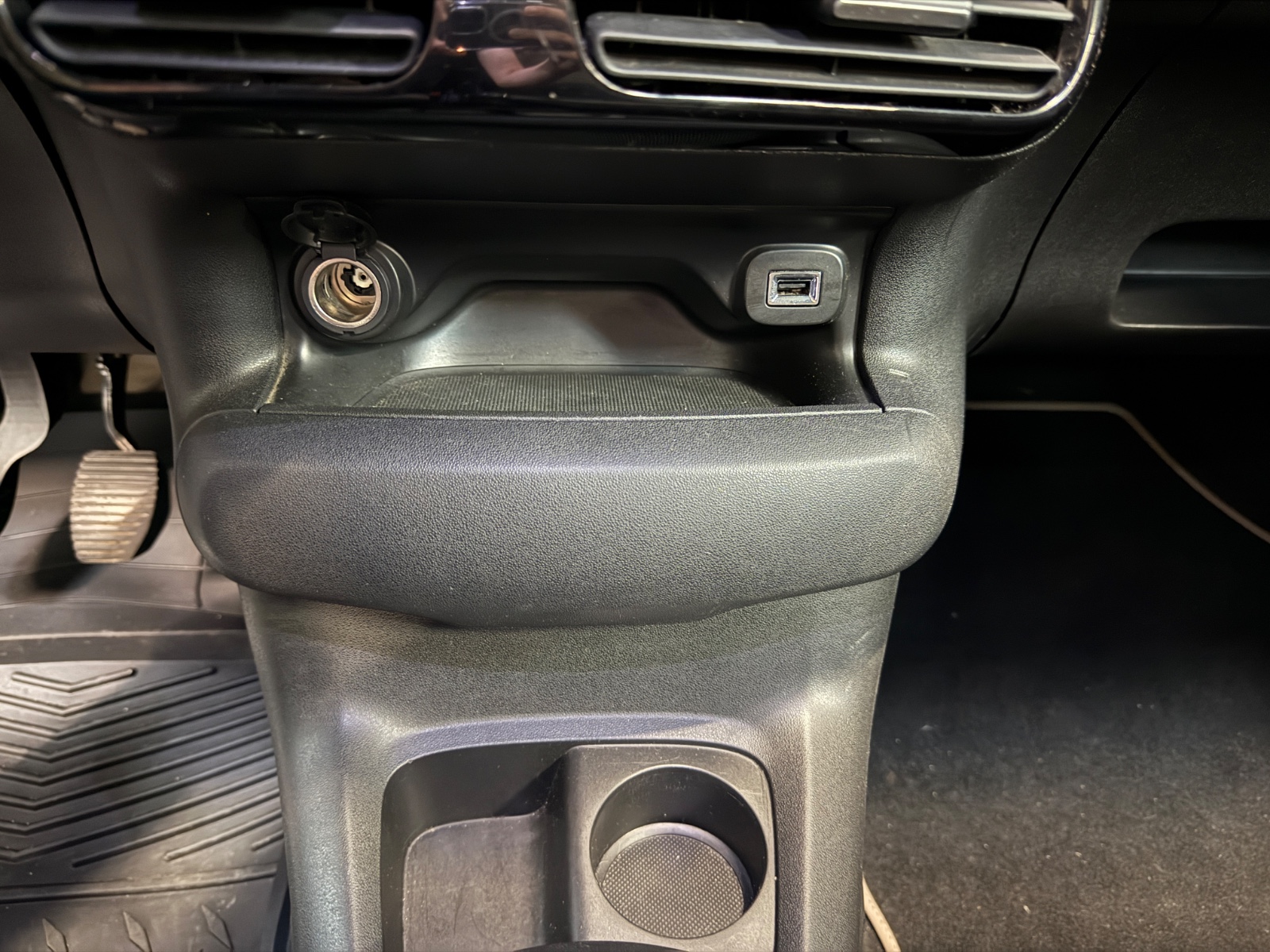 Photo véhicule CITROEN C4 CACTUS