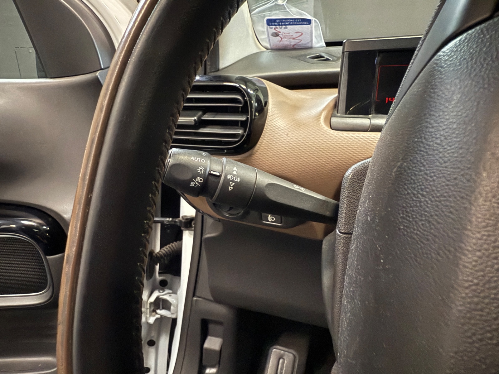 Photo véhicule CITROEN C4 CACTUS