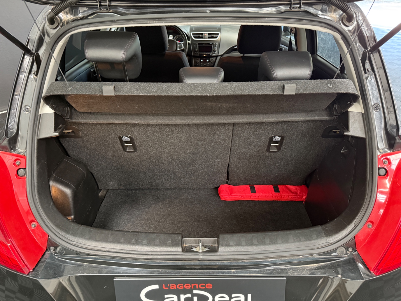 Photo véhicule SUZUKI SWIFT MY15