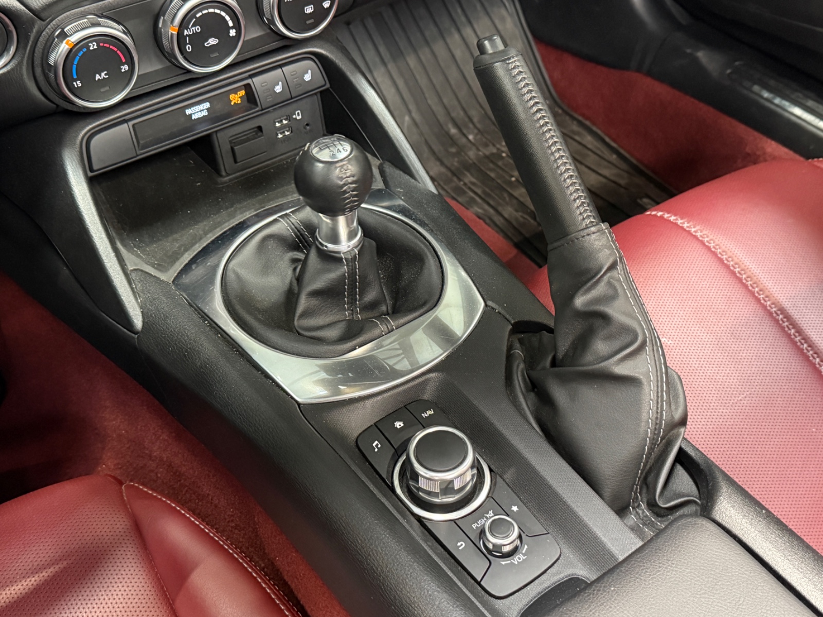 Photo véhicule MAZDA MX-5 ST 2020