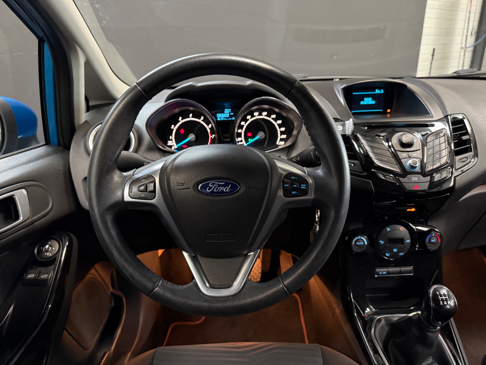 Photo véhicule FORD FIESTA