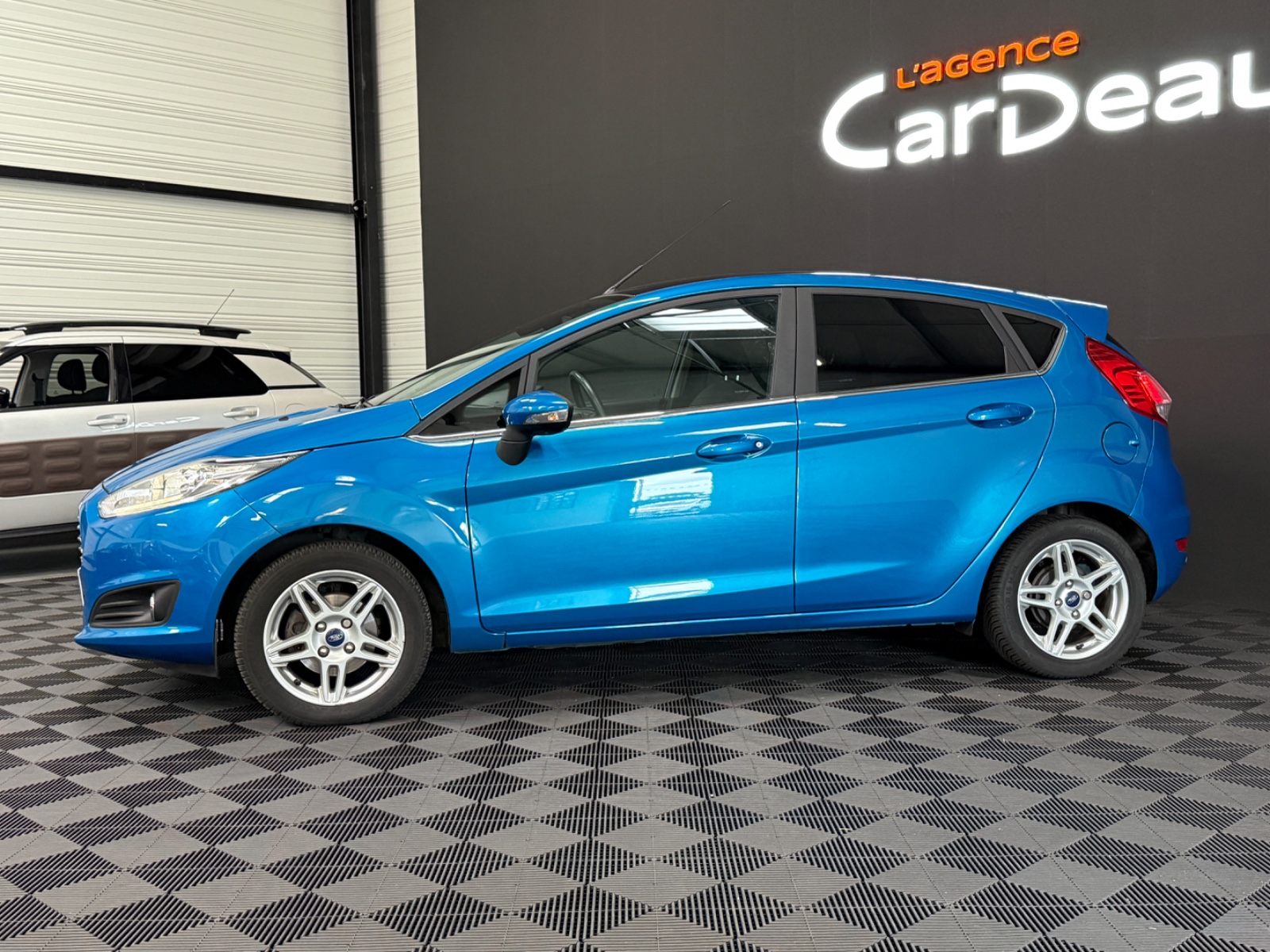 Photo véhicule FORD FIESTA