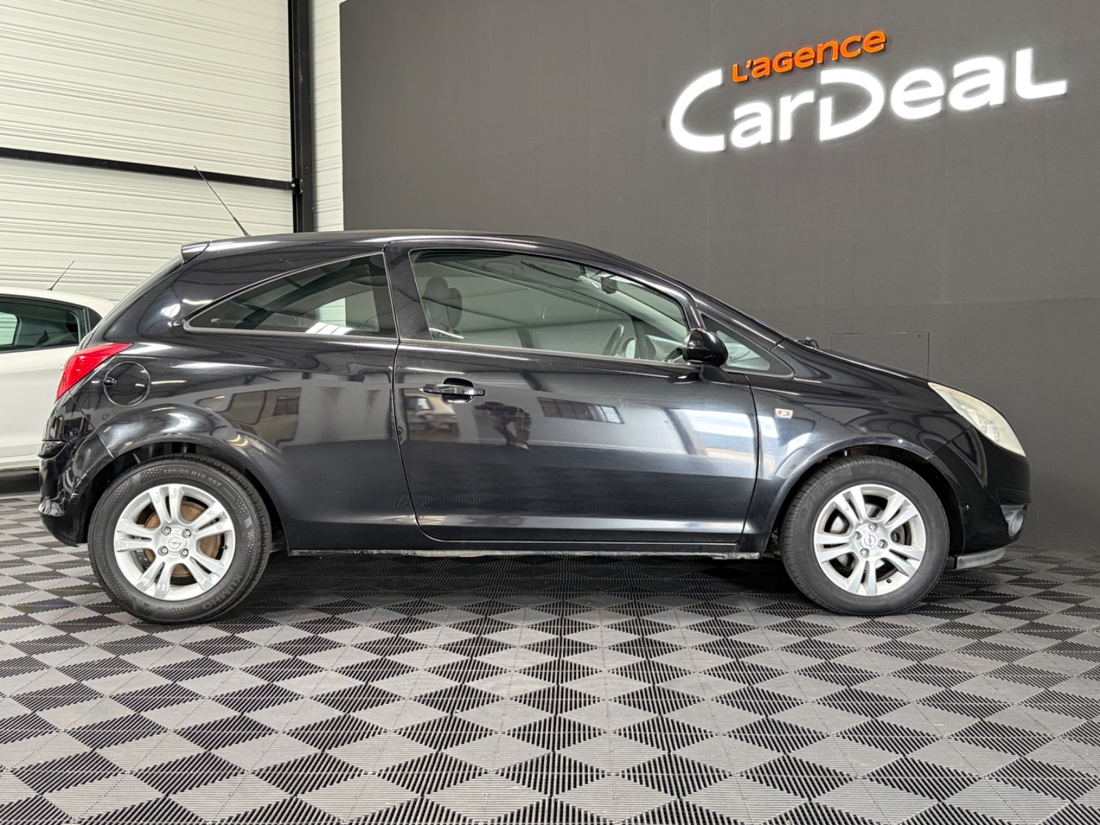 Photo véhicule OPEL CORSA