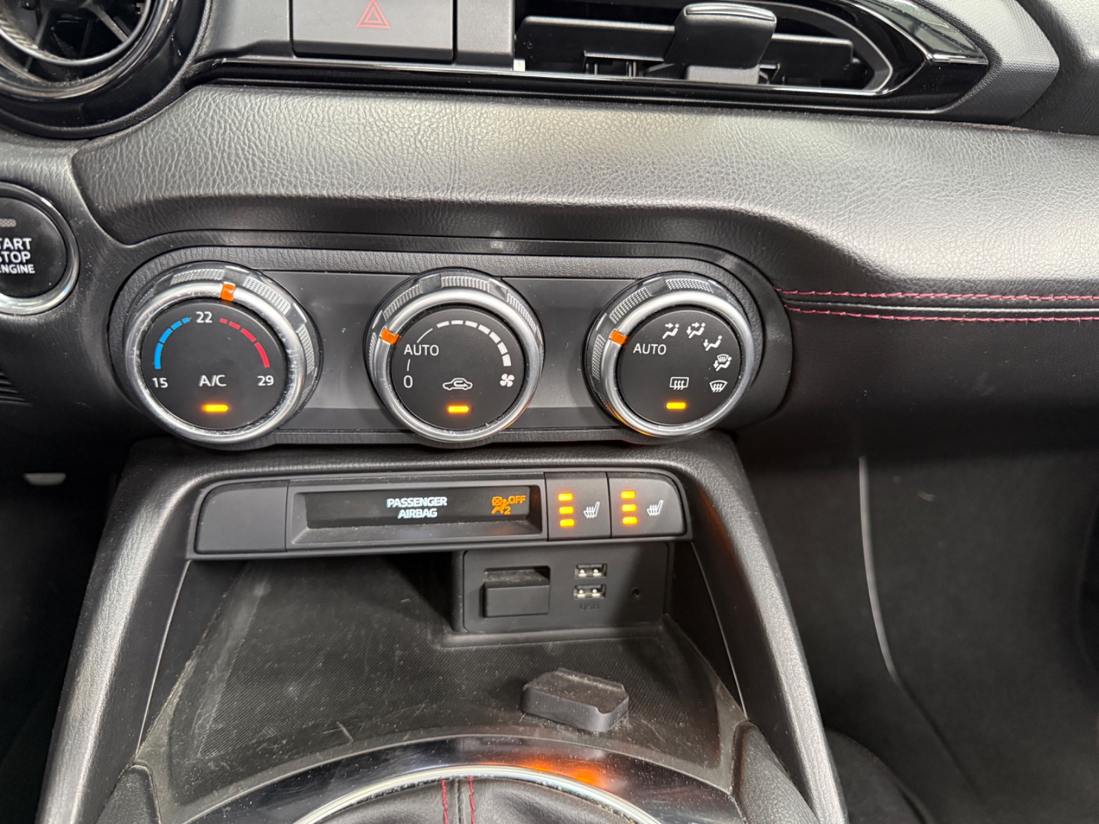 Photo véhicule MAZDA MX-5 ST