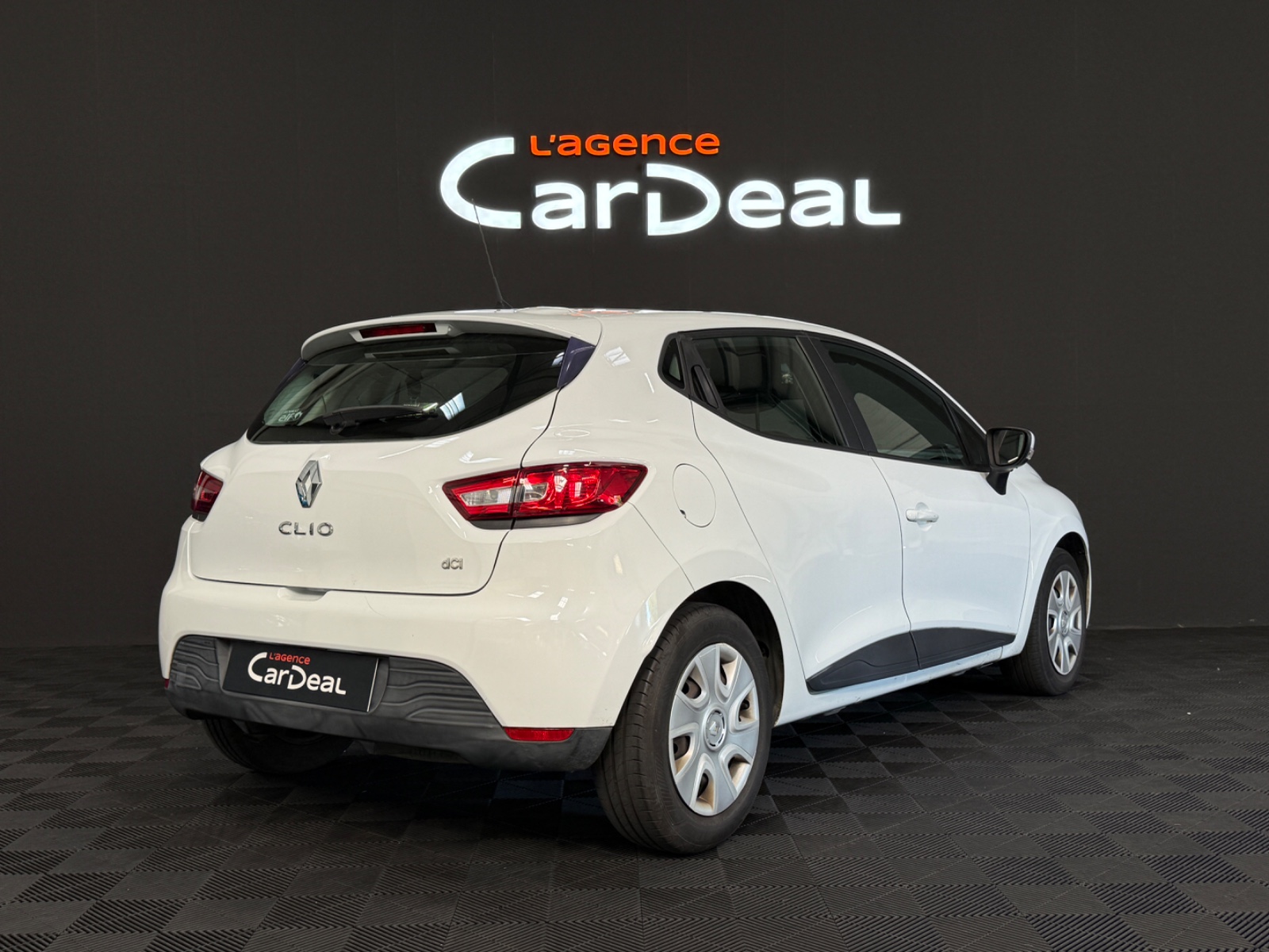 Photo véhicule RENAULT CLIO IV