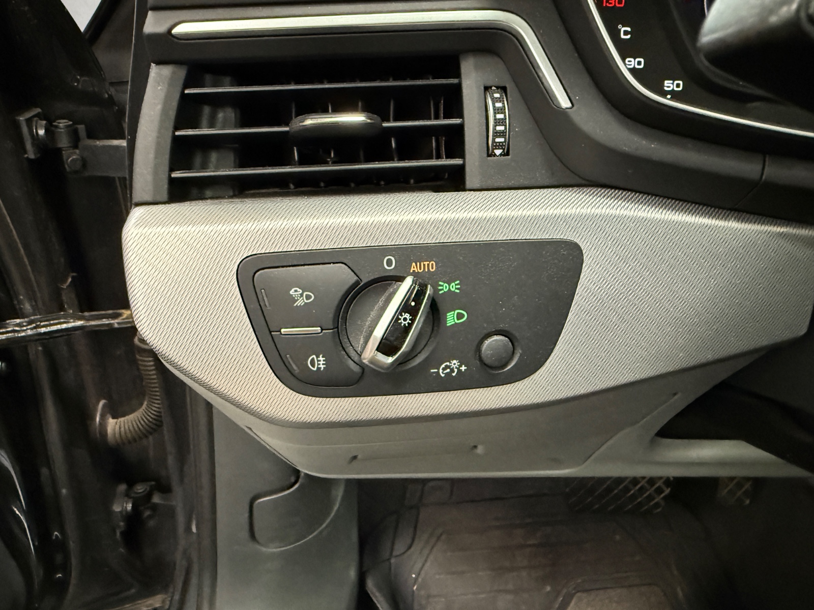 Photo véhicule AUDI A4