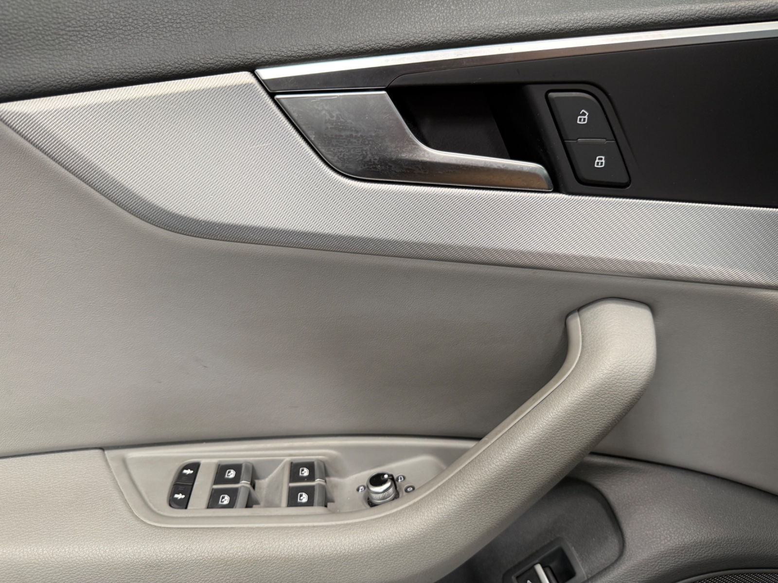 Photo véhicule AUDI A4