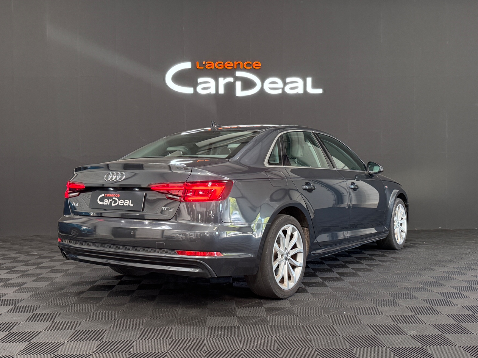 Photo véhicule AUDI A4