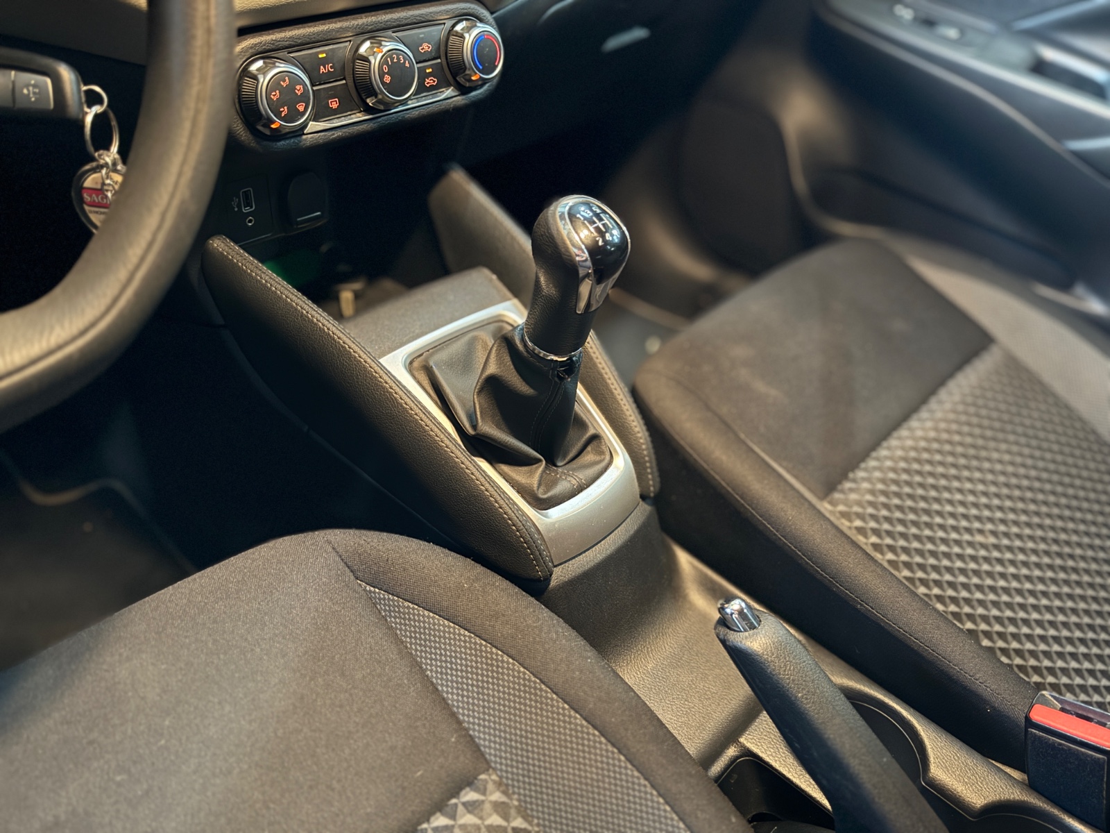 Photo véhicule NISSAN MICRA 2020