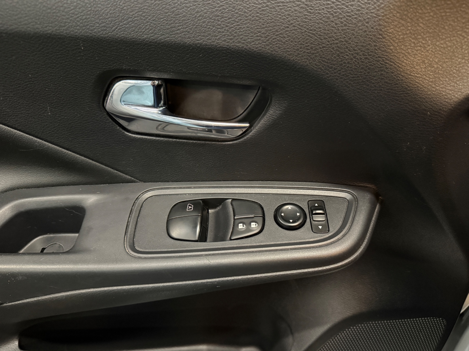 Photo véhicule NISSAN MICRA 2020