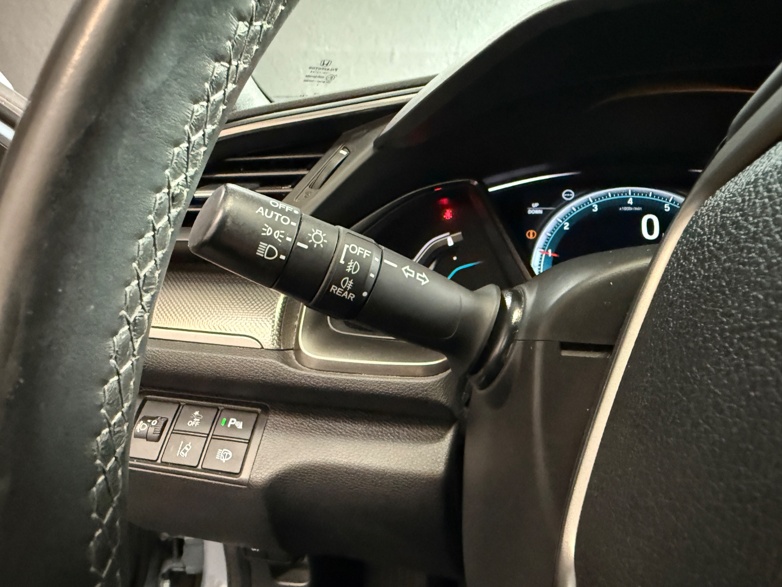 Photo véhicule HONDA CIVIC 2017