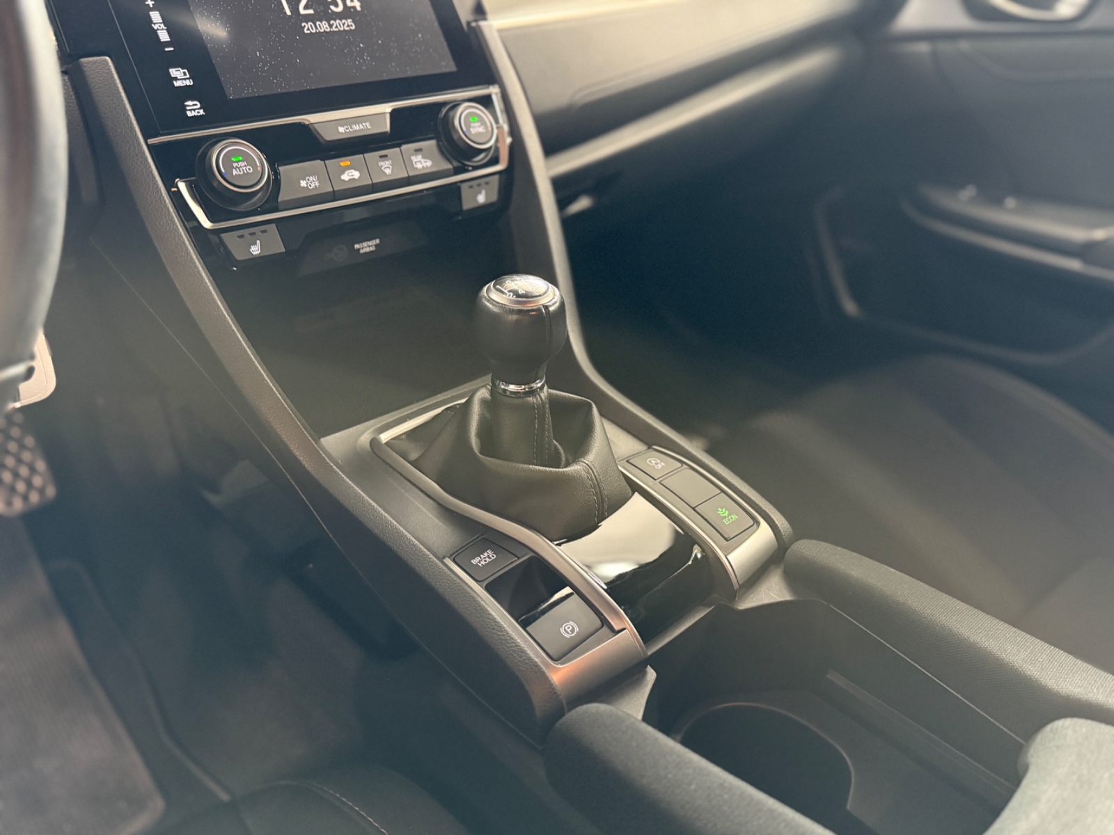 Photo véhicule HONDA CIVIC 2017