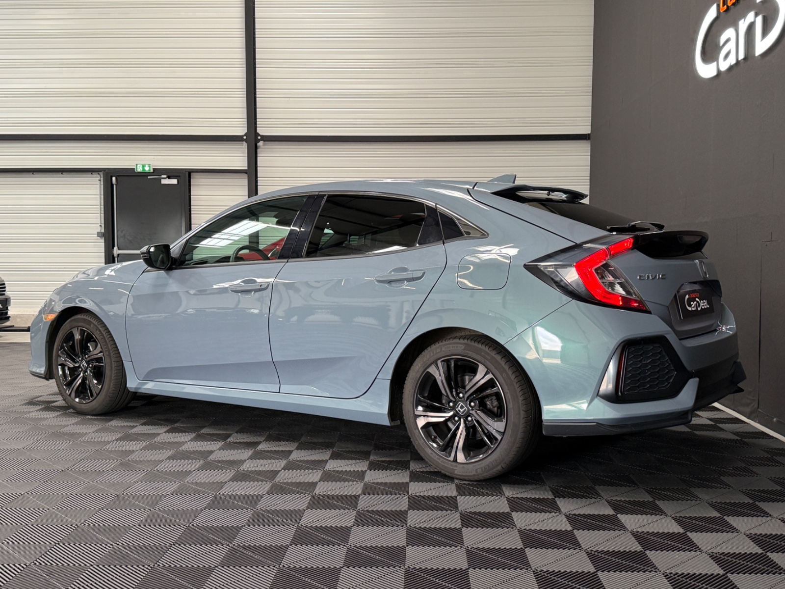 Photo véhicule HONDA CIVIC 2017