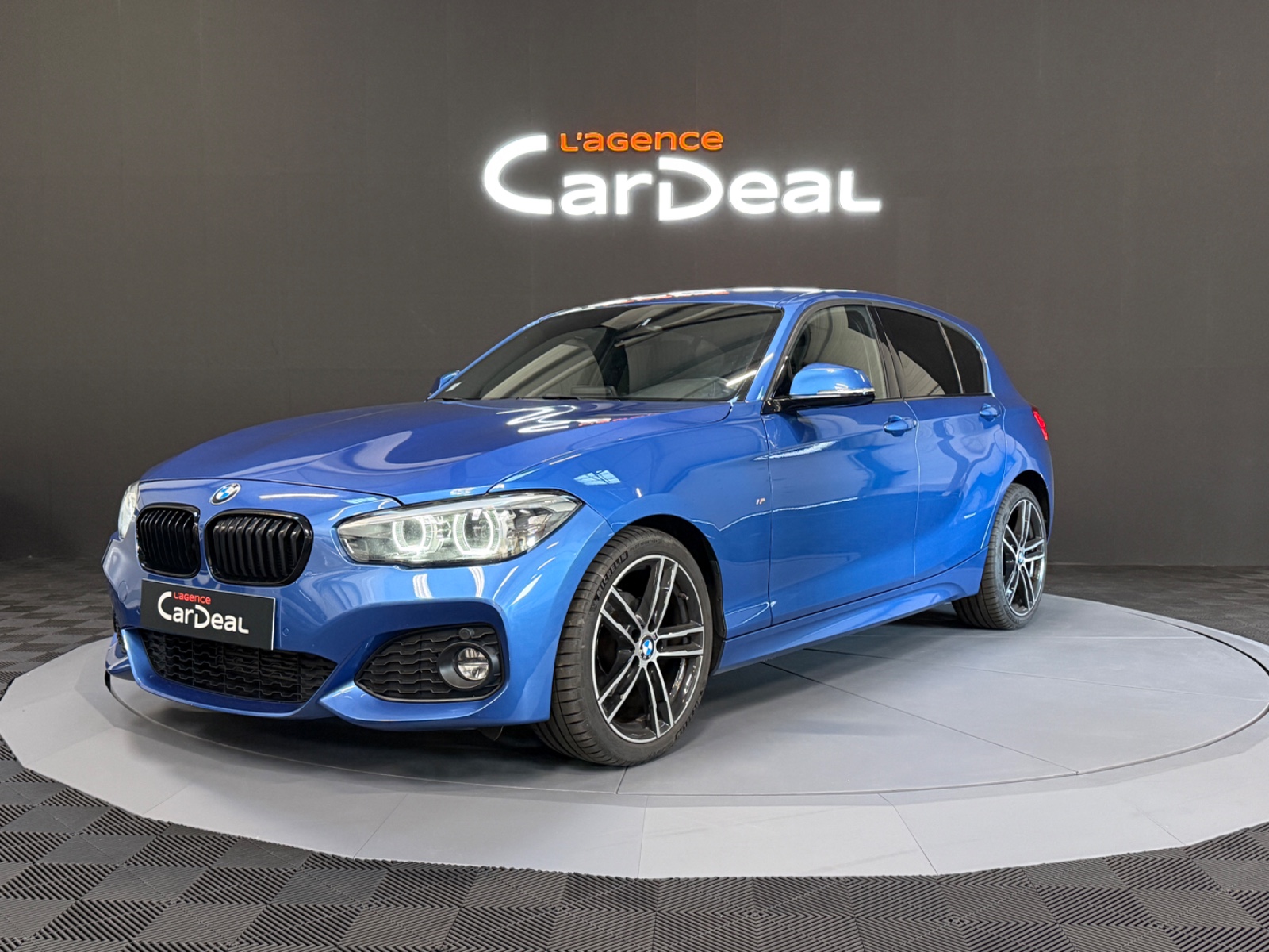 Photo véhicule BMW SERIE 1 LCI2