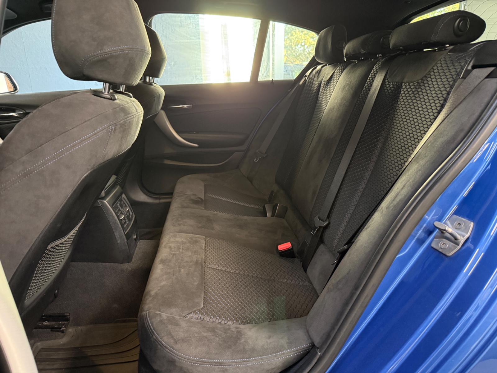 Photo véhicule BMW SERIE 1 LCI2