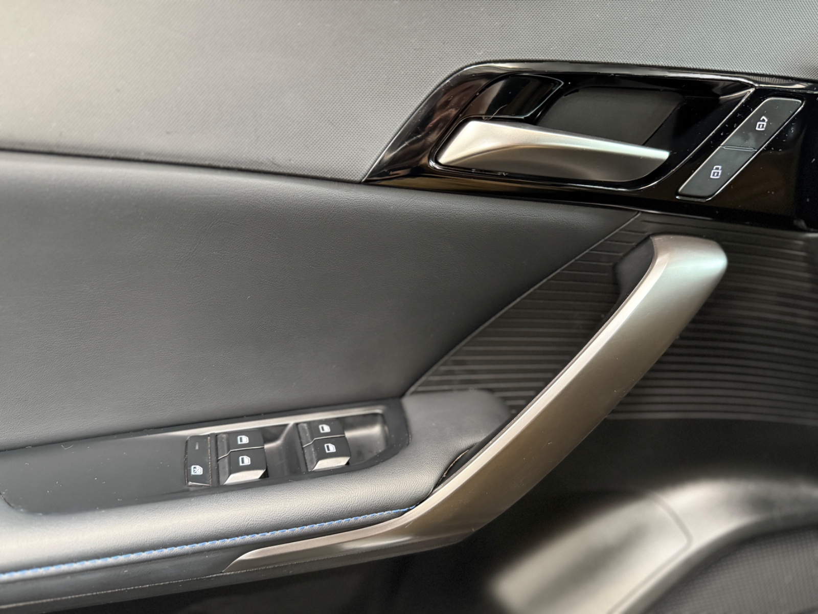 Photo véhicule MG MG4