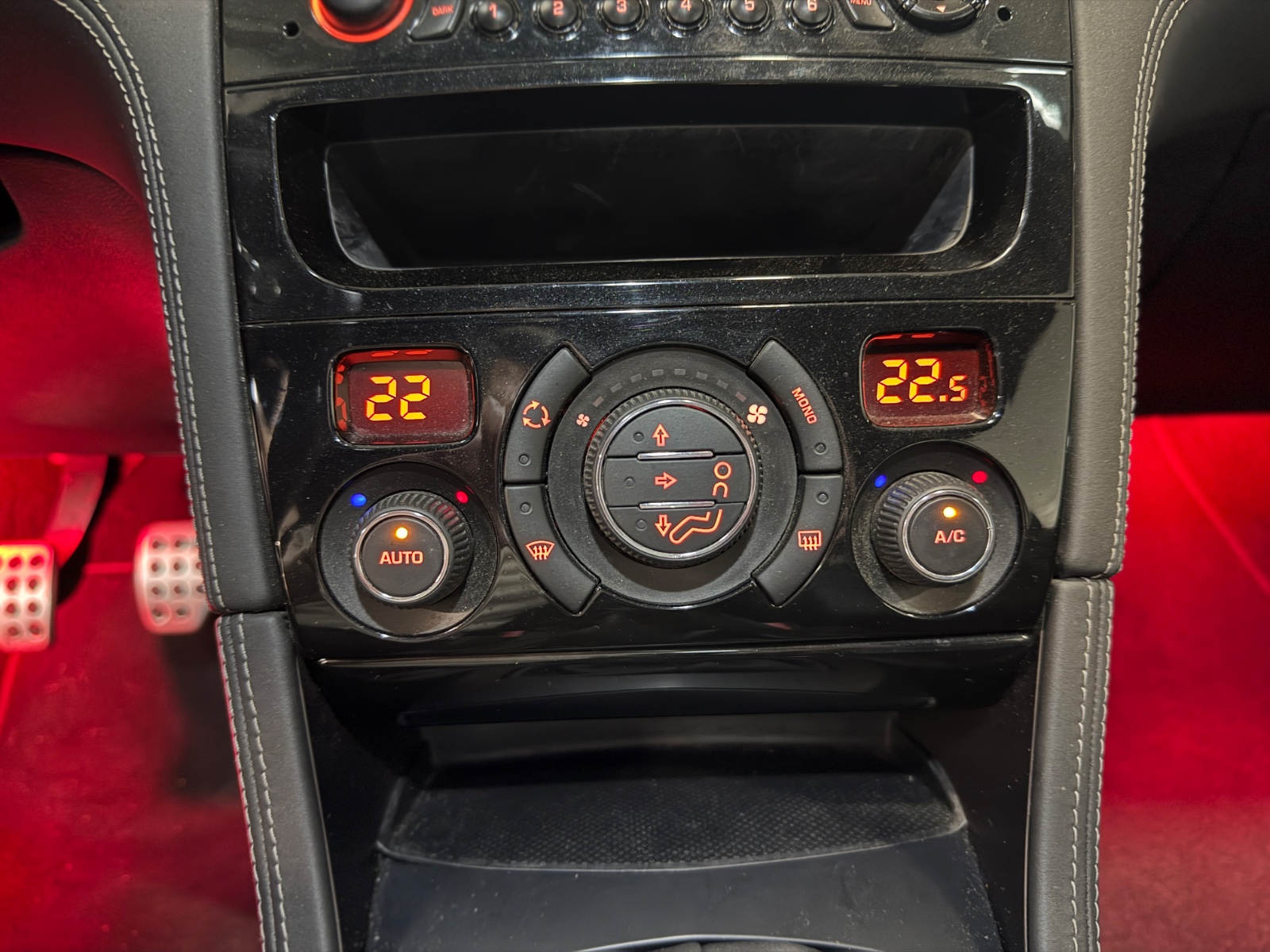 Photo véhicule PEUGEOT RCZ