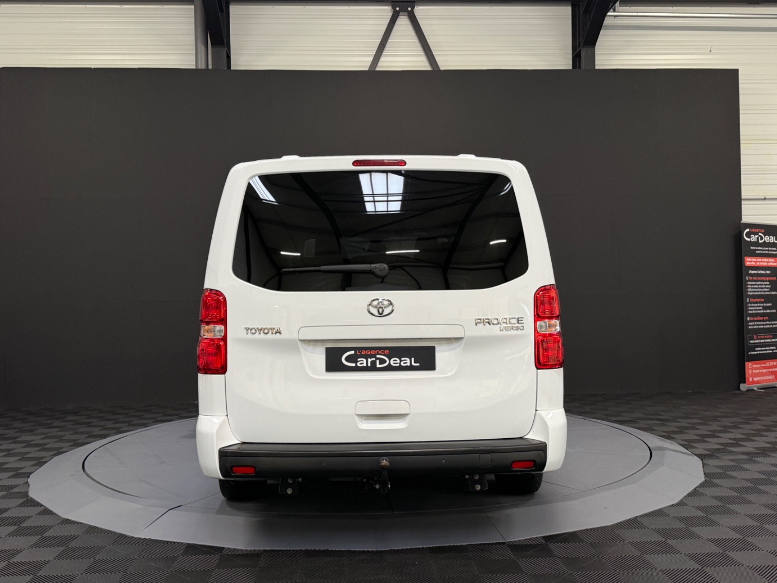 Photo véhicule TOYOTA PROACE VERSO RC21