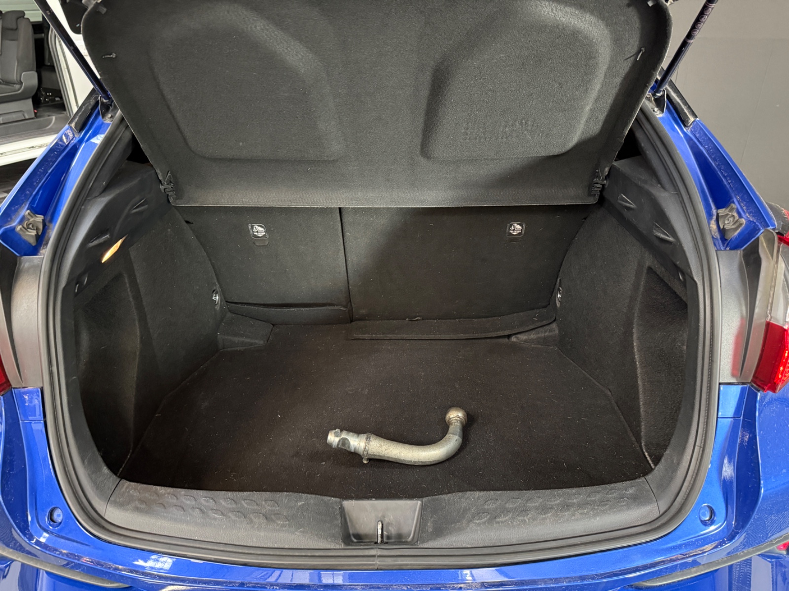 Photo véhicule TOYOTA C-HR