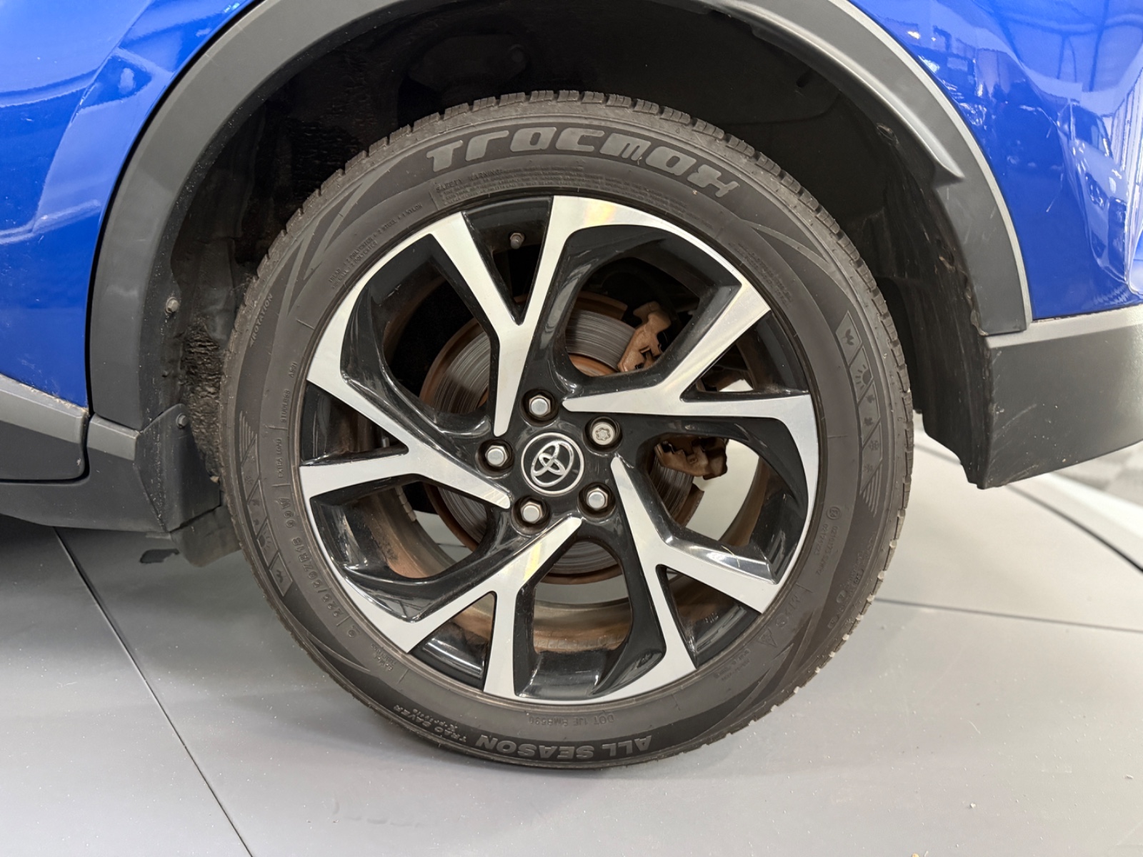 Photo véhicule TOYOTA C-HR