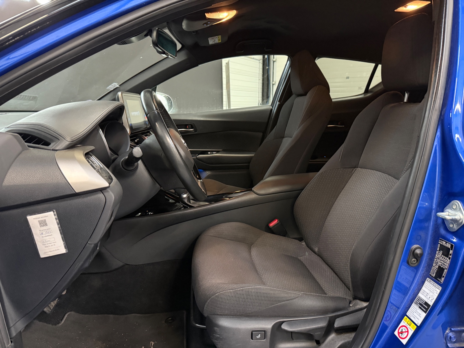 Photo véhicule TOYOTA C-HR