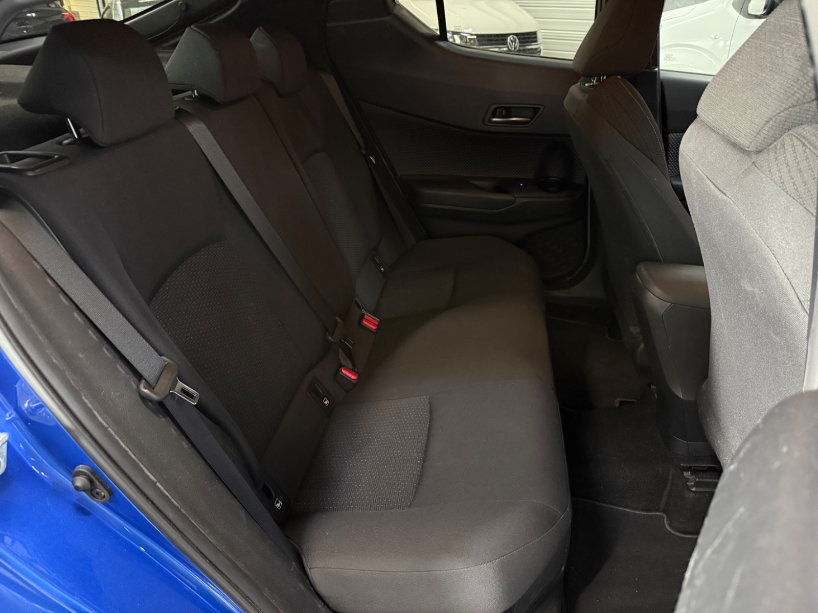 Photo véhicule TOYOTA C-HR