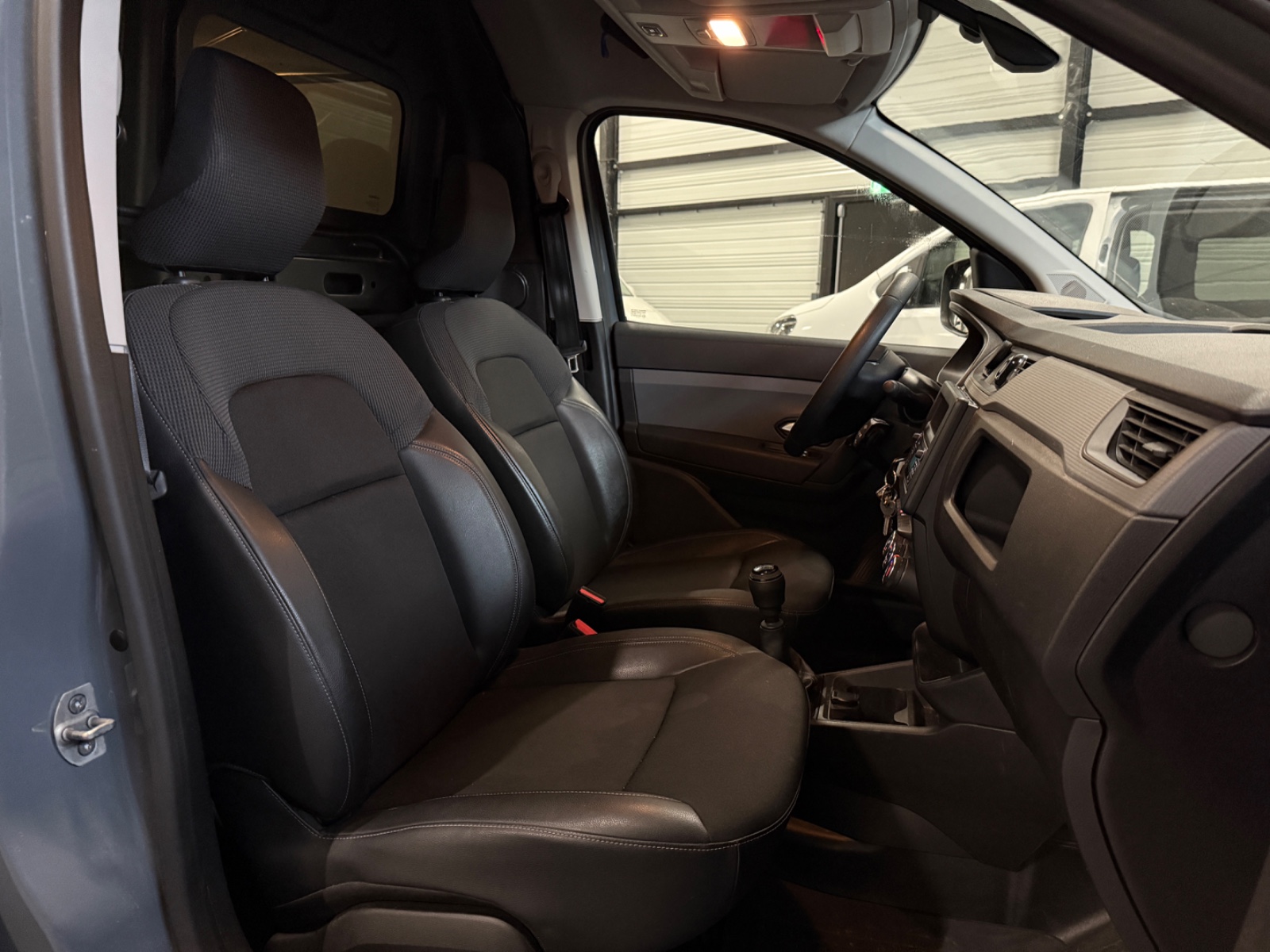 Photo véhicule RENAULT EXPRESS VAN