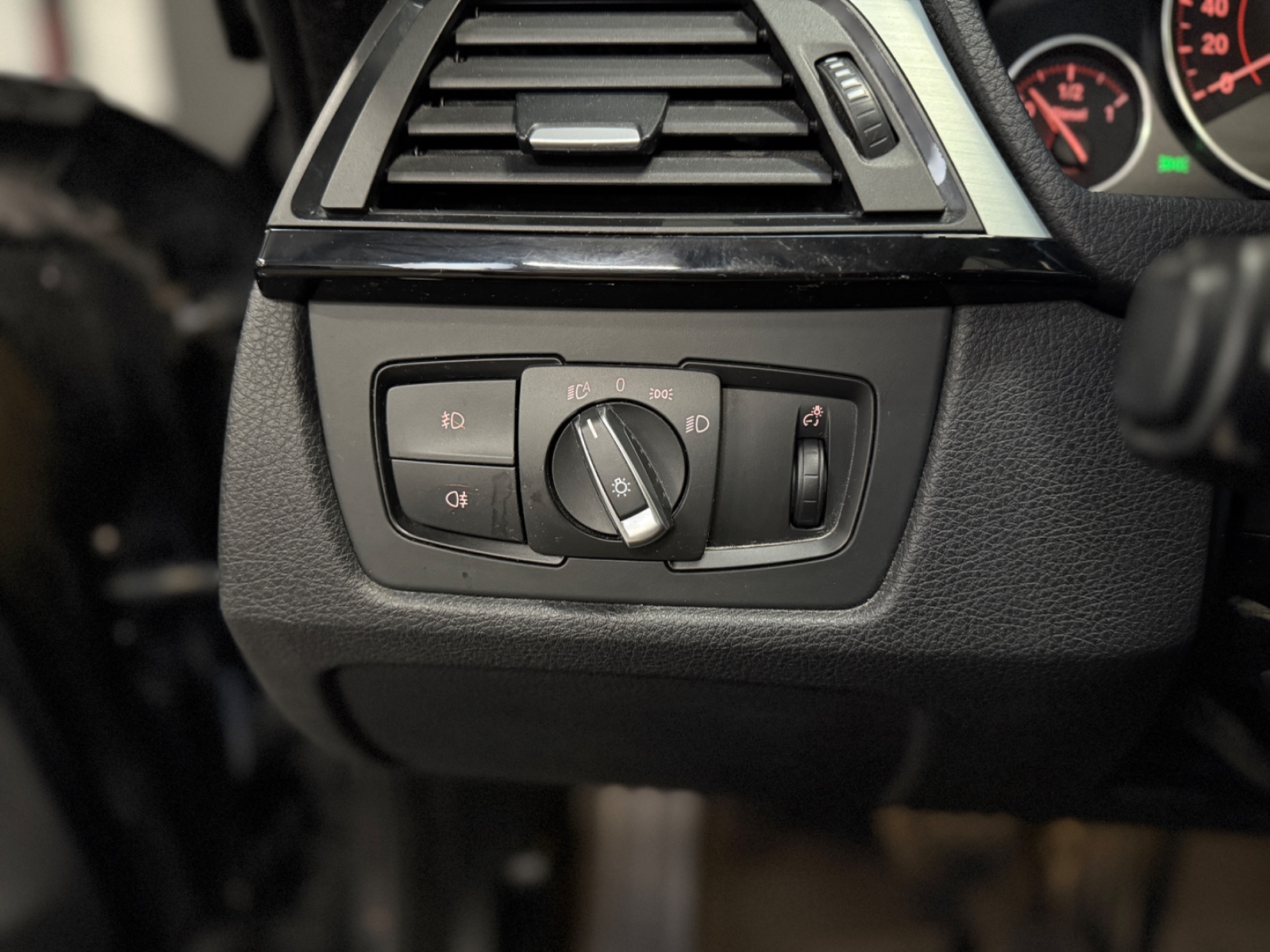 Photo véhicule BMW SERIE 4 COUPE