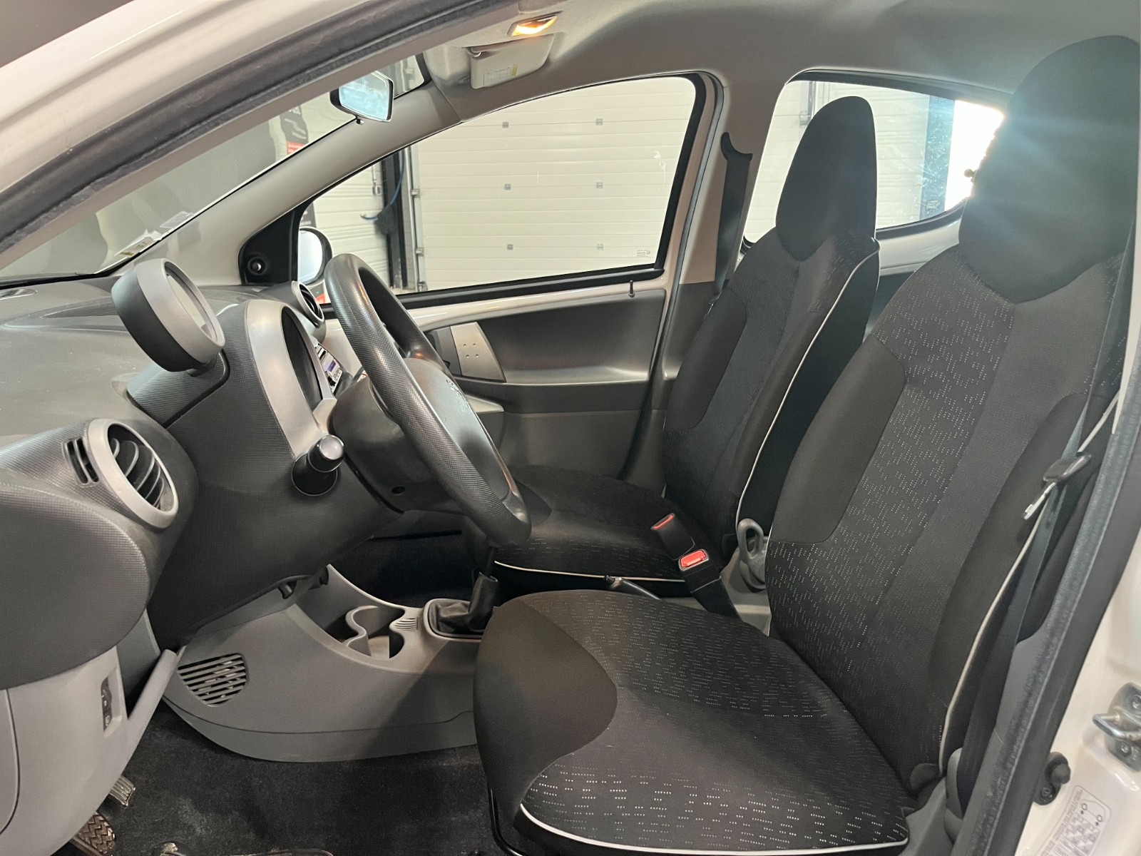 Photo véhicule PEUGEOT 107