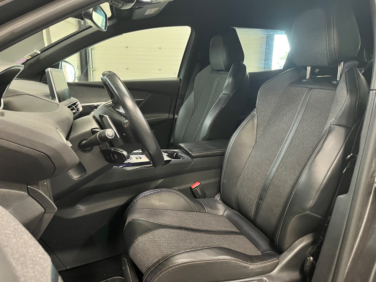 Photo véhicule PEUGEOT 3008