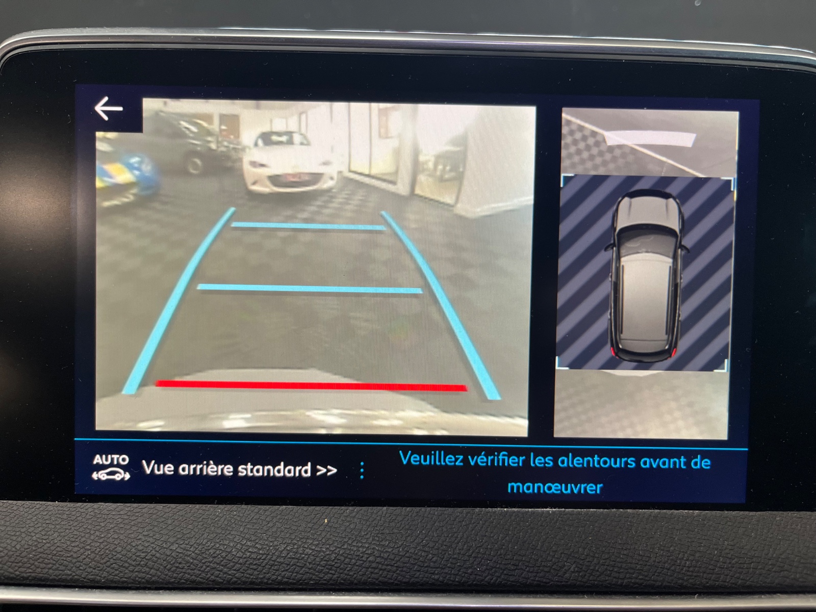 Photo véhicule PEUGEOT 3008