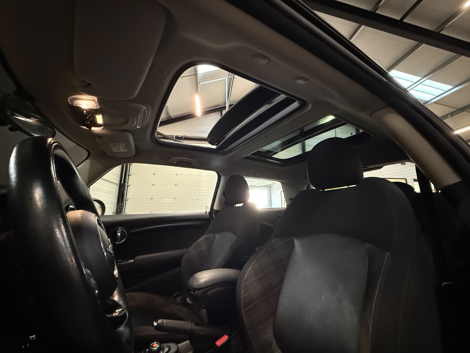 Photo véhicule MINI HATCH 3 PORTES