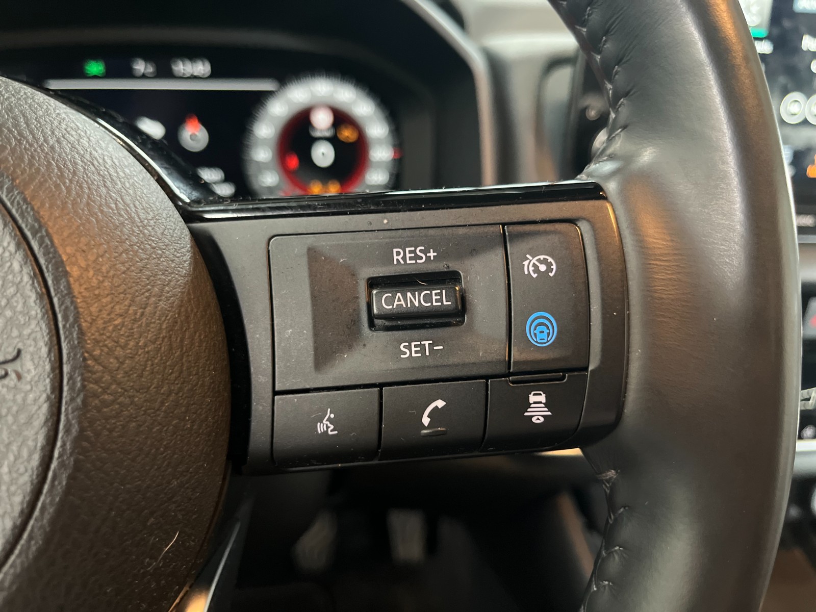 Photo véhicule NISSAN QASHQAI 2021